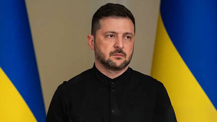"¿Un comediante no comprende que lo trolean?": Opositor ucraniano sobre el "fracaso" de Zelenski
