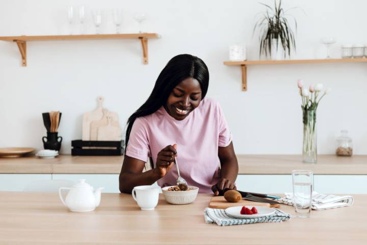 The Best Time to Eat Breakfast for a Longer, Healthier Life