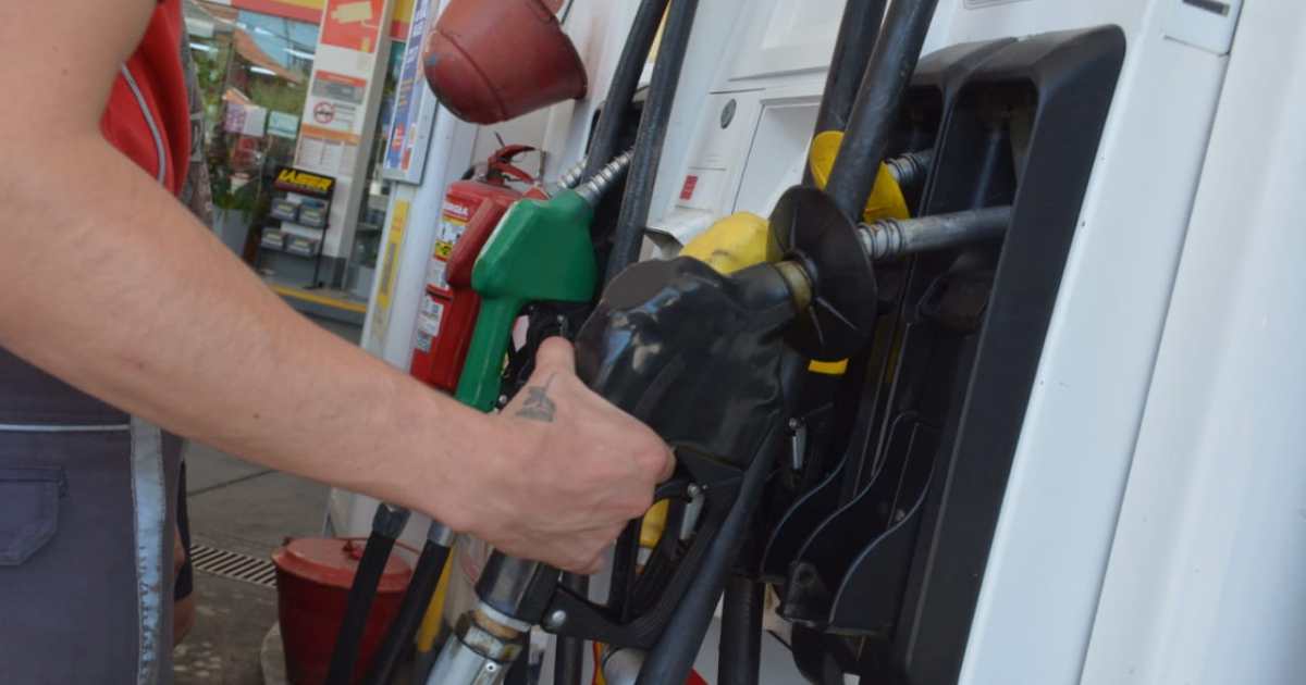 Pese a la suba de precios, la venta de combustibles sigue en alza