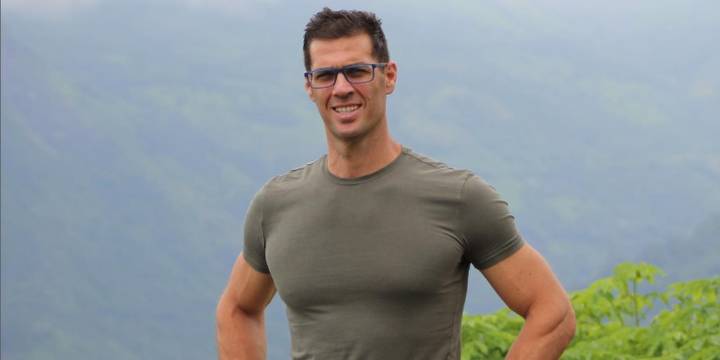 Gustavo Salcedo le pide perdón a Maju Mantilla y Christian Rodríguez tras semanas de controversia y señalamientos públicos