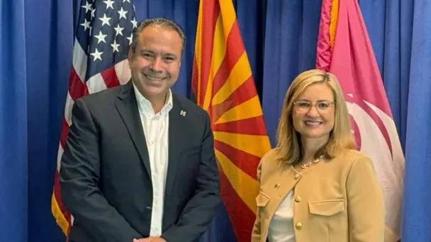 Antonio Astiazarán se reúne con alcaldesa de Phoenix