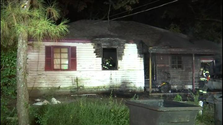 Baton Rouge Fire Department working house fire on Dalton Street