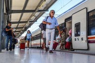 Los trenes y la Universidad, daños colaterales del intenso temporal en Huelva