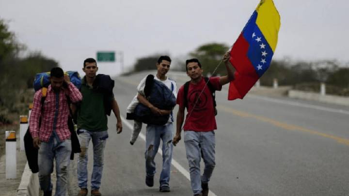 Once venezolanos fueron expulsados de Perú a Bolivia porque no tenían estos documentos