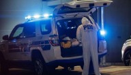 Investigan femicidio: sujeto sacó una escopeta y mató a su pareja con un disparo en la cabeza, luego se quitó la vida