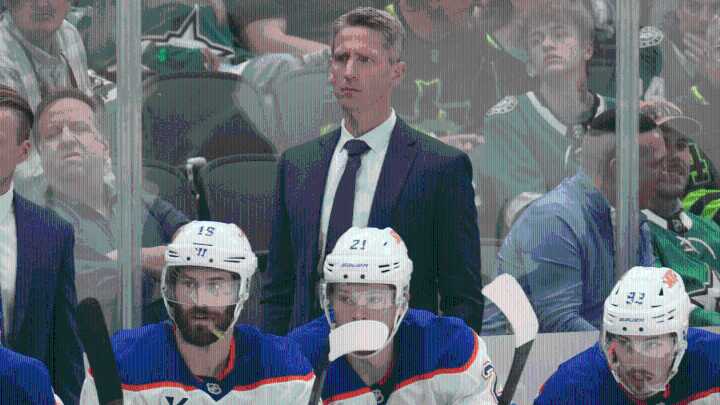 Knoblauch gets new contract with Oilers, hopes McDavid is next