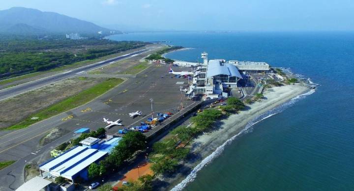 Aeropuerto de Santa Marta, en el listado de las terminales aéreas con fallas operacionales La Asociación Colombiana de Controladores de Tránsito Aéreo emitió una carta al presidente Petro, instándolo 