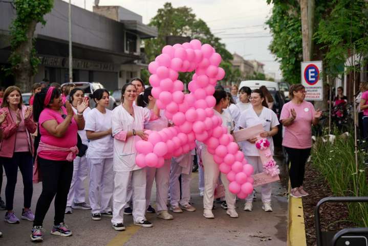Octubre Rosa | Caminata saludable por la concientización sobre el cáncer de mama