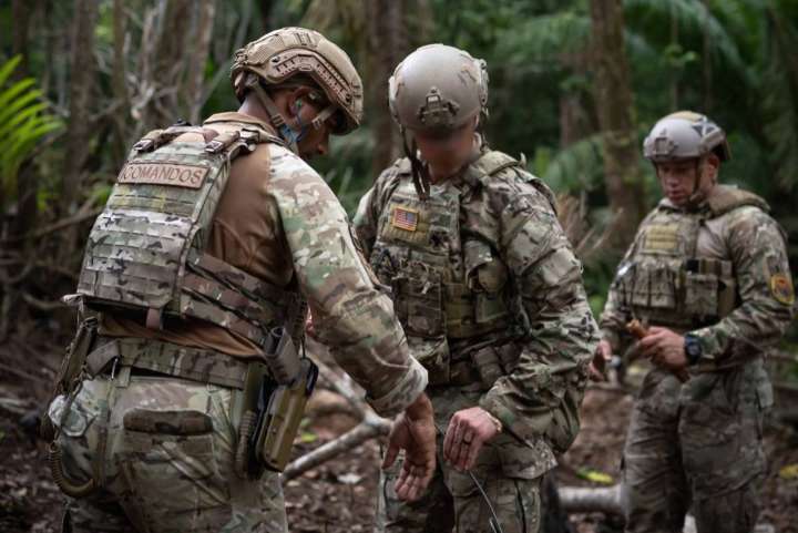 Fuerzas de Seguridad de EE. UU. y Panamá llevan a cabo ejercicios conjuntos en la selva panameña