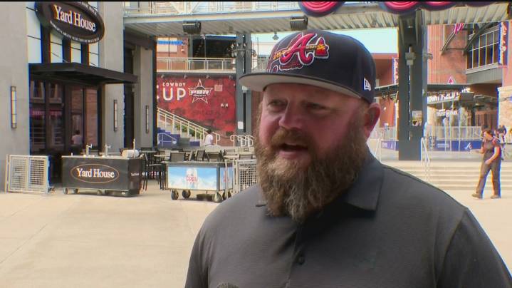 Braves fans react to Brian Snitker stepping down, give shortlist for managerial candidates they want