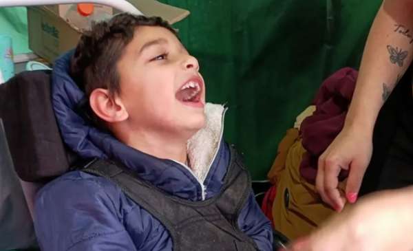 Peña solidaria: Alvarito sigue en busca de una oportunidad para un tratamiento en México