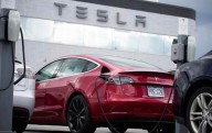 Investiga EU a Tesla tras más accidentes por tecnología FSD