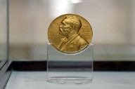 Otorgan Premio Nobel de la Paz a quien nos ha declarado la guerra