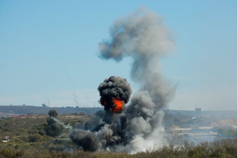 US Marines probe firing of live artillery over California highway
