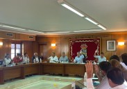 Marichal y Narváez se enzarzan en el pleno por el plan del sinhogarismo