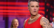 Robbie Williams apologises to fans as he makes huge live performance decision