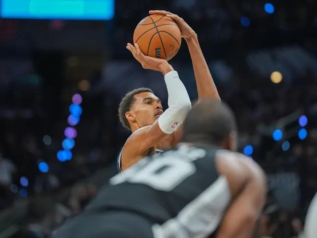 Victor Wembanyama and the Spurs still undefeated!