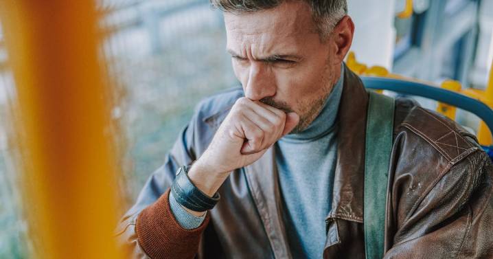 NHS issues 10-day warning for anyone with Covid