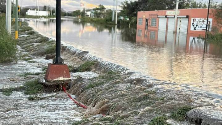 ¡La fuerza de las aguas! Graban desbordamiento del río Casas Grandes