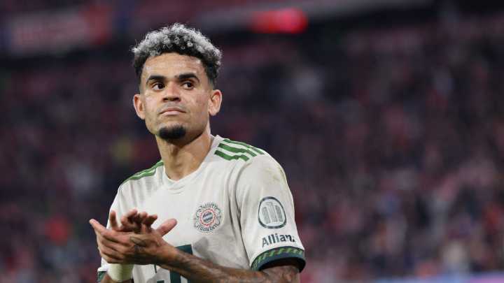 Video | Luis Díaz sigue de amores con el arco rival: el tremendo golazo que marcó con el Bayern Múnich en su visita al Eintracht Frankfurt