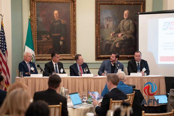 Burgueño en la Cámara de Comercio México