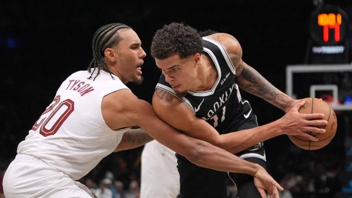Donovan Mitchell scores 35 as Cavaliers outlast Nets