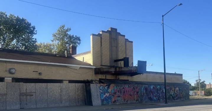 What’s that building? Vacant senior social club started as a movie palace