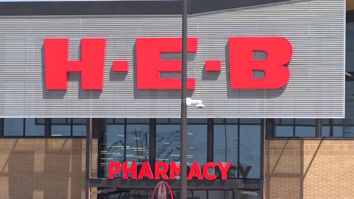 H-E-B donates $6 million to Texas food relief programs as SNAP benefits risk disruption