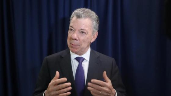 Juan Manuel Santos pidió un gobierno de centro y rechazó los extremos