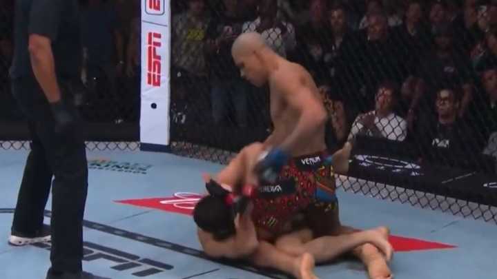 UFC 320 results, Alex Pereira secures TKO win over Magomed Ankalaev, video