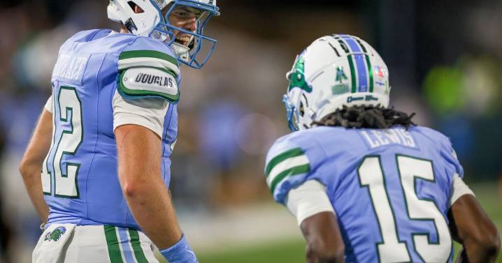 Tulane overcomes own mistakes to get past East Carolina with late touchdown