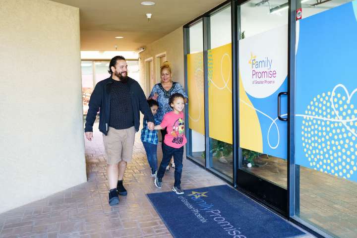 Scottsdale’s Family Promise houses people who experience homelessness