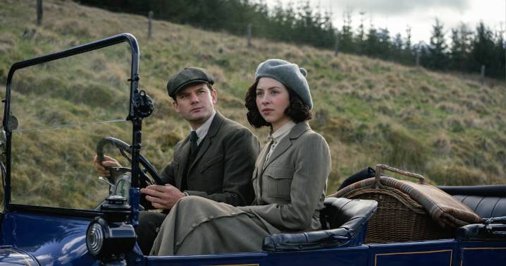 'Outlander: Blood Of My Blood' Season 2: Cast, Release Date Clues, & Plot