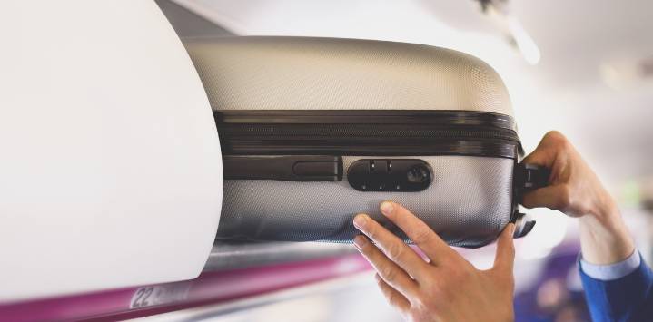 Por qué nunca deberías poner tu pasaporte en el carry