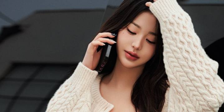 Tommy Girl Is Back for Fall With Jang Won Young