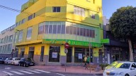 La subida del alquiler cierra un 15% de los negocios en la Avenida de Canarias