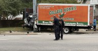 1 person seriously injured, 2 with minor injuries following crash on Ballentine Boulevard: NPD