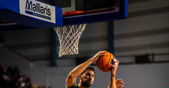 1x1 y notas del Karditsa-Unicaja: El baloncesto según Tyler Kalinoski
