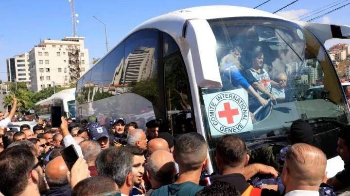 Quiénes son los 20 rehenes que liberó Hamás tras el acuerdo con Israel