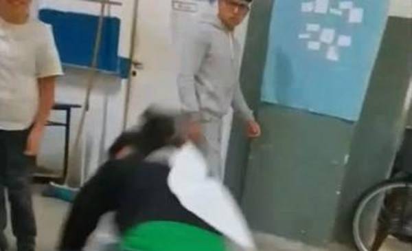 VIDEO. Violencia escolar desatada: nuevo caso enciende alertas en la Región