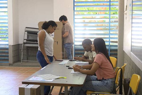 Tranquilidad en las elecciones de Consejos de Juventud en todo el país