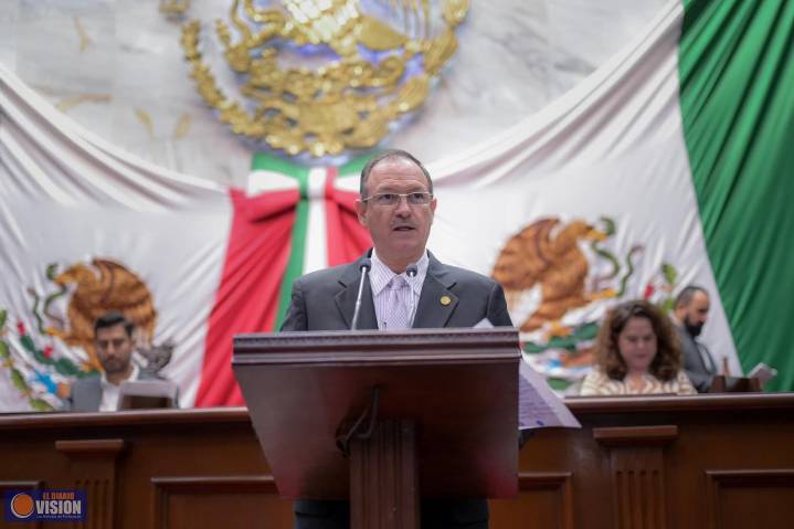 David Martínez propone tipificar el delito de fraude parental