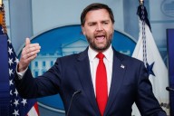 Vance promete que memes de Trump contra líder demócrata acabarán cuando abra el Gobierno