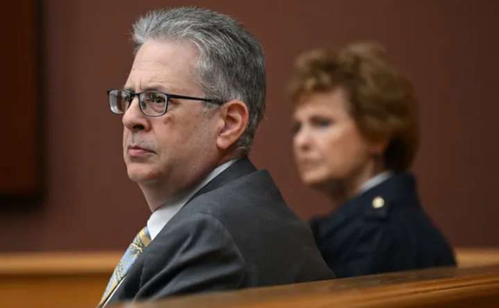 Prosecutors begin laying out evidence in high