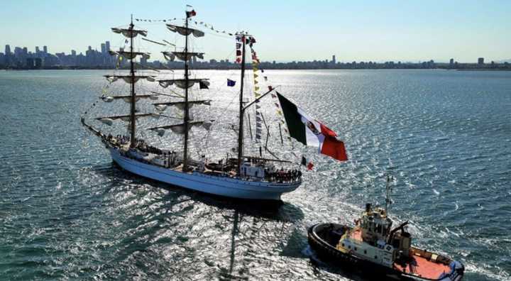 Finalizan en New York reparaciones del Buque Escuela Cuauhtémoc, regresa a México