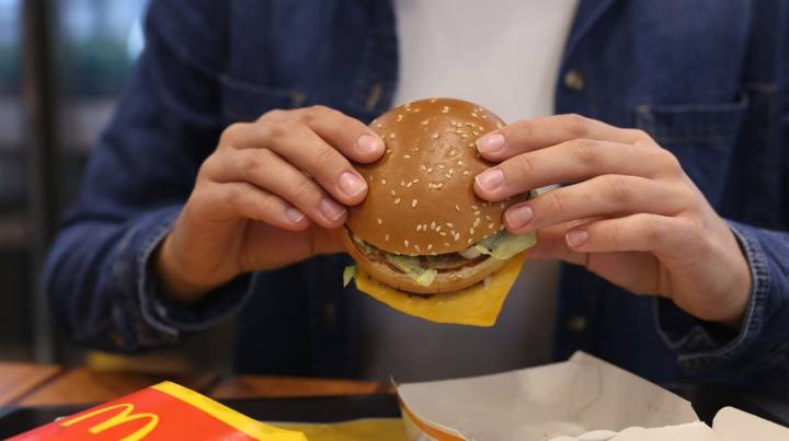 The '90s McDonald's Burger That Probably Won't Make A Comeback (But Should)