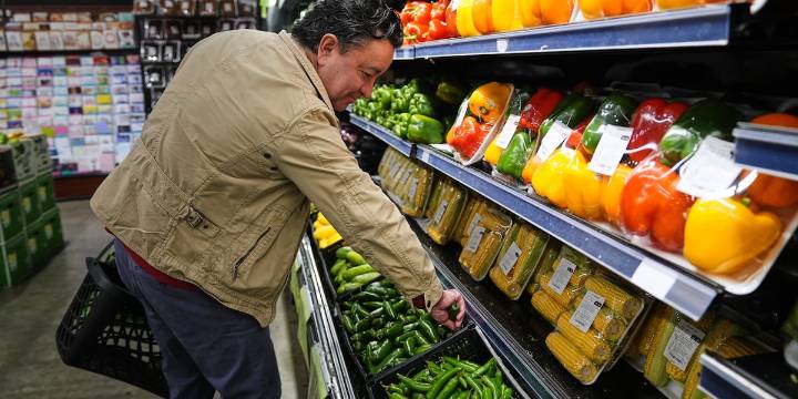 Gov. Reeves requests waivers to ban the purchase of unhealthy food using SNAP benefits