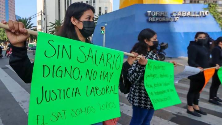 Paro nacional en el SAT: qué exigen los trabajadores de Hacienda