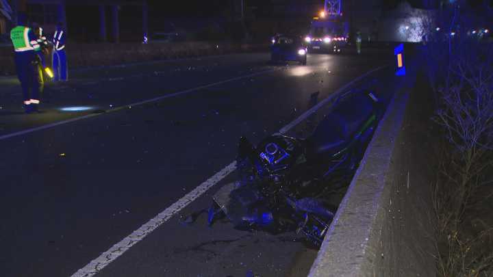 Morre un motorista nunha colisión contra un turismo en Outeiro de Rei