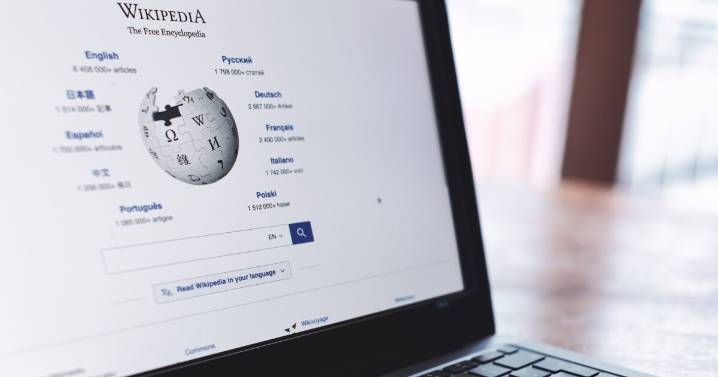 Wikipedia sees decline in visitors as users get accustom to AI